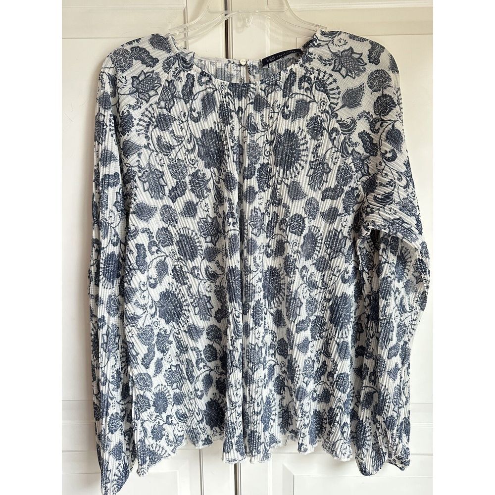 M and S Collection Blouse Womens  US 14 UK 18 Blue White Crinkle‎ Floral Print